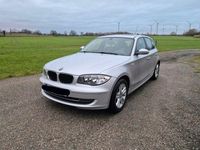 Gebraucht BMW 118 143 PS (105 kW) 2007 Silber Kleinwagen