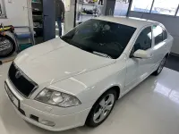 Gebraucht Skoda Octavia Sport 160 PS (117 kW) 2008 Weiß Limousine