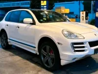 Gebraucht Porsche Cayenne 240 PS (176 kW) 2010 Weiß SUV
