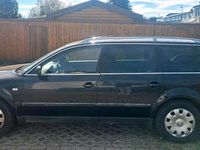 Second-hand VW Passat 130 CP (95 kW) 2003 Negru Break