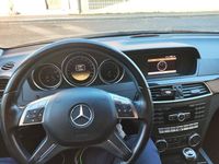 Usado Mercedes C180 156 HP (114 kW) 2011 Prateado Sedan