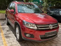 Gebraucht VW Tiguan Sport 170 PS (125 kW) 2012 Rot SUV