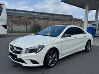 Gebraucht Mercedes CLA200 156 PS (114 kW) 2015 Weiß Coupé