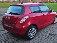 Gebraucht Suzuki Swift Comfort 94 PS (69 kW) 2010 Rot Kleinwagen
