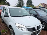 Gebraucht Dacia Sandero 75 PS (55 kW) 2009 Weiß Kleinwagen