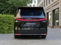 Neu Lexus LM350h Luxury Line 250 PS (183 kW) 2026 Schwarz Van / Kleinbus