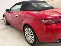 Gebraucht Alfa Romeo Spider 185 PS (136 kW) 2008 Rot Cabrio