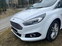 Gebraucht Ford S-MAX Titanium 209 PS (153 kW) 2016 Weiß Van / Kleinbus