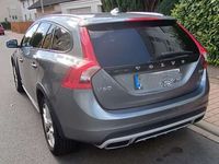 gebraucht Volvo V60 CC D4 Geartronic Momentum