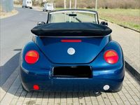 Gebraucht VW New Beetle 75 PS (55 kW) 2003 Blau Kleinwagen