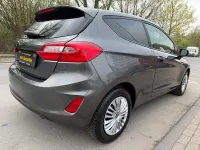 Gebraucht Ford Fiesta 71 PS (52 kW) 2018 Grau Kleinwagen