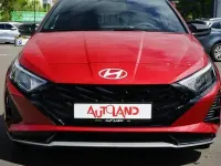 Neu Hyundai i20 Blackline 90 PS (66 kW) 2026 Dragonredmet. Kleinwagen
