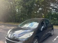 Gebraucht Peugeot 207 95 PS (69 kW) 2009 Schwarz Limousine