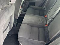 Gebraucht Ford Mondeo Ghia 145 PS (106 kW) 2003 Silber Limousine