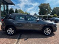 Gebraucht Jeep Cherokee Longitude 140 PS (102 kW) 2015 Grau SUV