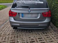 Gebraucht BMW 330 385 PS (283 kW) 2010 Silber Kombi