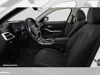 Gebraucht BMW 320 184 PS (135 kW) 2025 Weiß (alpinweiss iii) Kombi