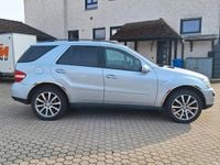 Gebraucht Mercedes ML230 224 PS (164 kW) 2006 Silber SUV