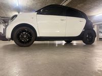 Gebraucht Smart ForFour Brabus 71 PS (52 kW) 2019 Weiß Kleinwagen