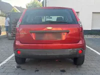 Gebraucht Ford Fiesta 71 PS (52 kW) 2006 Rot Kleinwagen