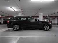 Gebraucht Mercedes C300e 306 PS (225 kW) 2020 Schwarz Kombi