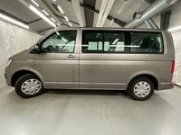 Gebraucht VW Caravelle 150 PS (110 kW) 2017 Beige Van / Kleinbus