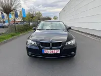 Gebraucht BMW 318 143 PS (105 kW) 2008 Schwarz Limousine