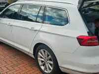 Gebraucht VW Passat 150 PS (110 kW) 2018 Weiß Kombi