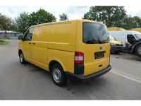 Gebraucht VW T5 84 PS (61 kW) 2013 Ginstergelb r1032 Van