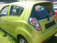 Gebraucht Chevrolet Spark 82 PS (60 kW) 2010 Grün Kleinwagen