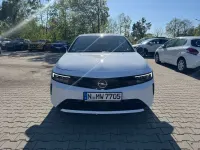 Używany Opel Astra 145 KM (106 kW) 2026 Biały Sedan/Limuzyna