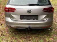 Gebraucht VW Passat Comfortline 190 PS (139 kW) 2015 Grau Limousine