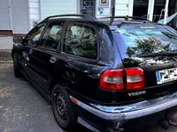 gebraucht Volvo V40 von 8/2000 kein TÜV