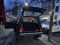 Gebraucht Lada Urban 83 PS (61 kW) 2018 Schwarz SUV