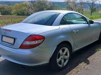 Gebraucht Mercedes SLK280 231 PS (169 kW) 2006 Silber Cabrio