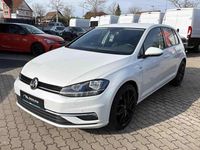 Gebraucht VW Golf VII Join 116 PS (85 kW) 2019 Oryxwhite perlmutteffekt Limousine