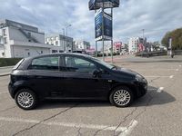 Gebraucht Fiat Punto Pop 77 PS (56 kW) 2012 Schwarz Kleinwagen