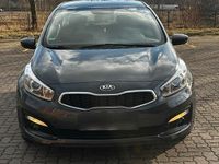 Gebraucht Kia Ceed GT 100 PS (73 kW) 2016 Grau Limousine