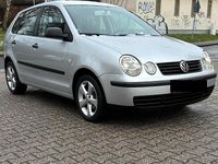 Gebraucht VW Polo 66 PS (48 kW) 2002 Silber Limousine