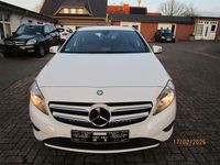 Gebraucht Mercedes A180 122 PS (89 kW) 2013 Calcitweiss  unilack Kleinwagen