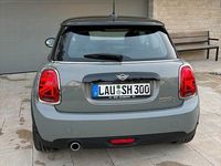 Gebraucht Mini Cooper D 116 PS (85 kW) 2019 Grau Kleinwagen