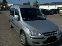 Gebraucht Opel Combo 94 PS (69 kW) 2006 Silber Van / Kleinbus