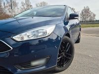 Gebraucht Ford Focus 120 PS (88 kW) 2017 Blau Kombi