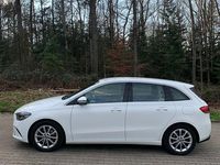 Gebraucht Mercedes B220 190 PS (139 kW) 2019 Weiß Van / Kleinbus