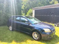 Gebraucht Toyota Avensis T2 126 PS (92 kW) 2006 Blau Kombi