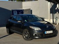 Gebraucht Renault Mégane III 101 PS (74 kW) 2012 Schwarz Limousine