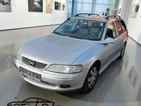 Gebraucht Opel Vectra 101 PS (74 kW) 2001 Silber Kombi