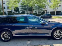 Gebraucht VW Passat Highline 150 PS (110 kW) 2017 Blau Kombi