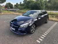 Gebraucht Mercedes A160 102 PS (75 kW) 2017 Blau Kleinwagen
