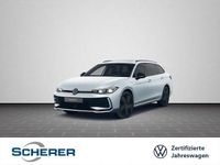 Gebraucht VW Passat R-line 177 PS (130 kW) 2024 Oyster silver metallic (metallic) Kombi